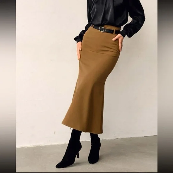 NWT Commense Minimalist midi Skirt with belt size XS - Picture 1 of 8